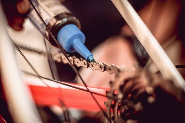 Engrasar la cadena de la bici paso a paso - ALVAGAR GRUPO
