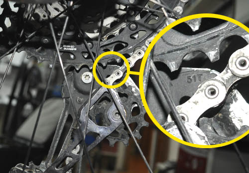 Cambiar y cortar cadena de bicicleta de montaña y ajuste de cambio Shimano  XT 12v 